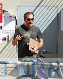 רני סער על הסט של עספור